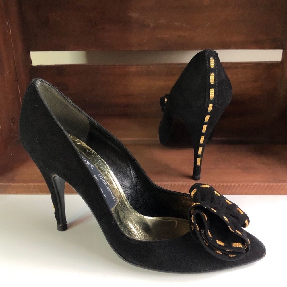 Stuart Weitzman Vintage Black Bow Heel Gold Pumps